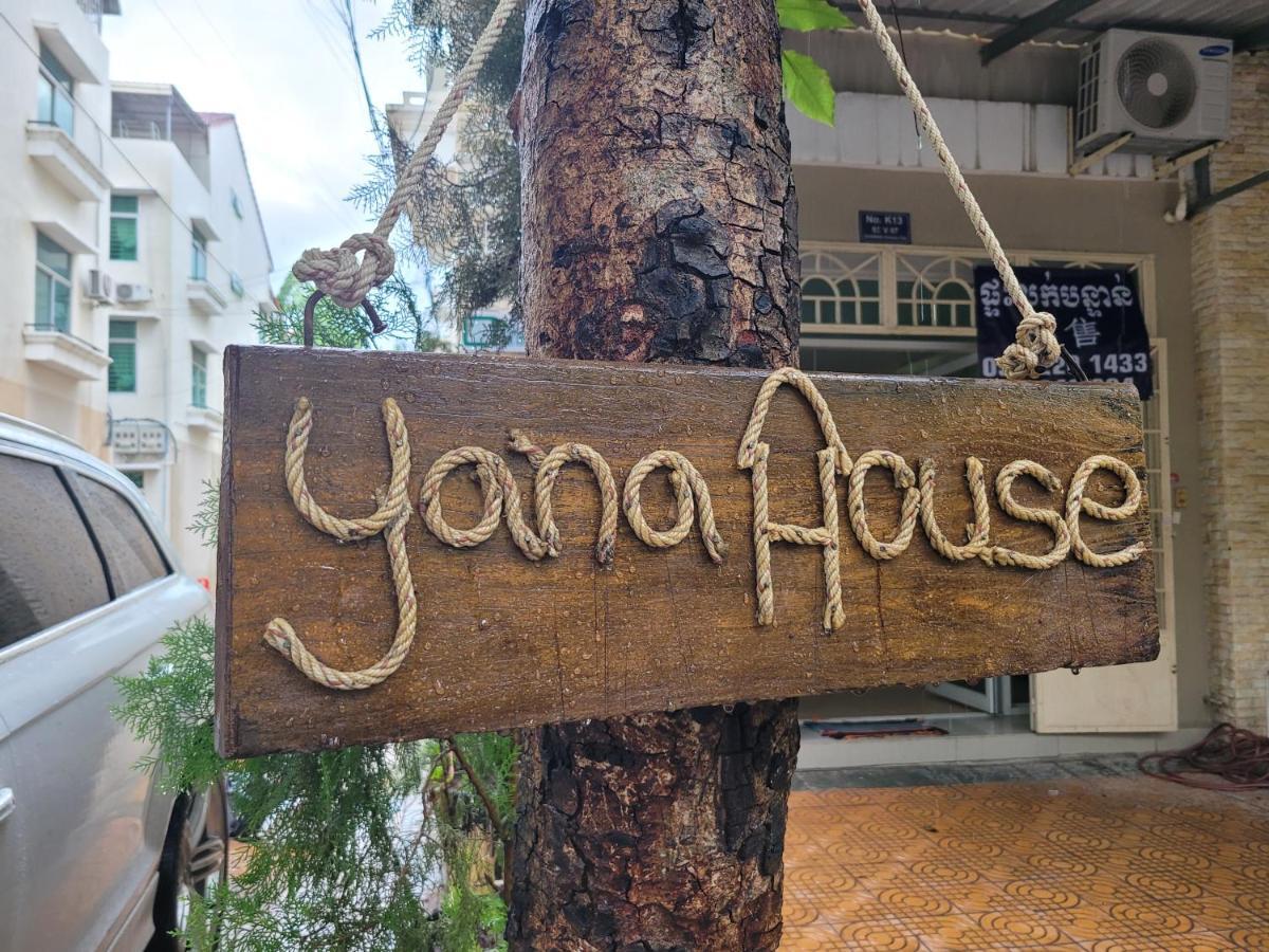 Yana House Phnom Penh Hotel Exterior photo